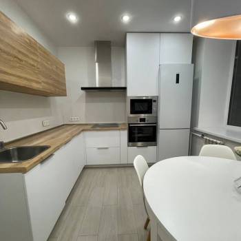 Сдается 2-х комнатная квартира, 52 м²