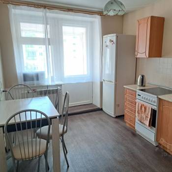 Сдается 1-комнатная квартира, 38,5 м²