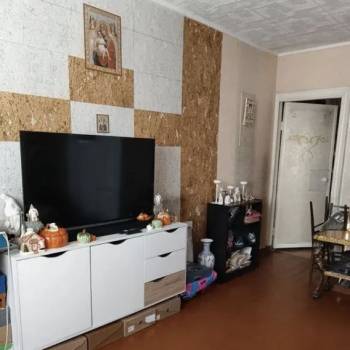 Продается 3-х комнатная квартира, 49 м²