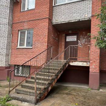 Сдается Нежилое помещение, 200 м²