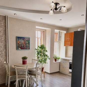 Сдается Многокомнатная квартира, 70 м²