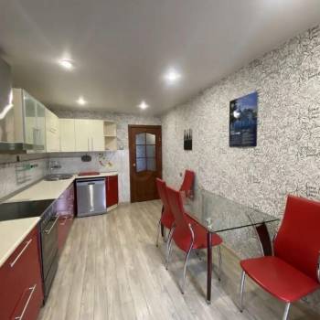 Сдается 2-х комнатная квартира, 64 м²