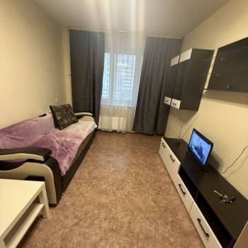 Сдается 1-комнатная квартира, 38 м²