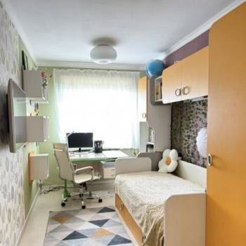 Сдается Многокомнатная квартира, 100,4 м²