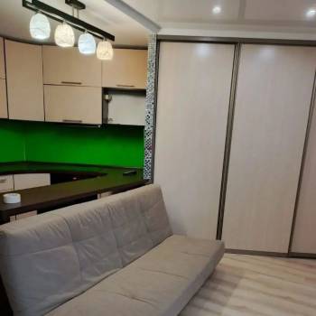 Сдается 1-комнатная квартира, 52 м²