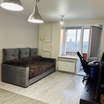 Продается 1-комнатная квартира, 27 м²