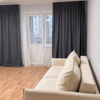Продается 1-комнатная квартира, 51,7 м²