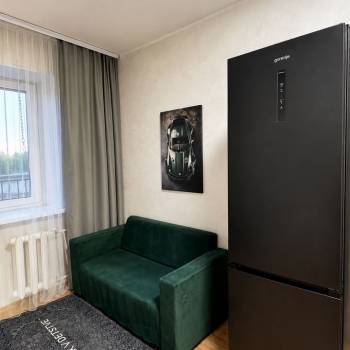 Продается 1-комнатная квартира, 51,7 м²