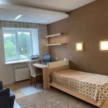 Продается Многокомнатная квартира, 211,9 м²