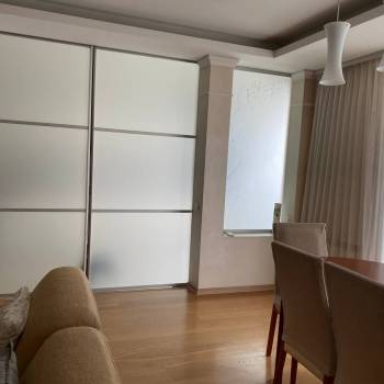 Продается Многокомнатная квартира, 211,9 м²
