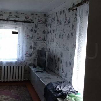 Продается Многокомнатная квартира, 30 м²