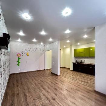 Продается 1-комнатная квартира, 44 м²