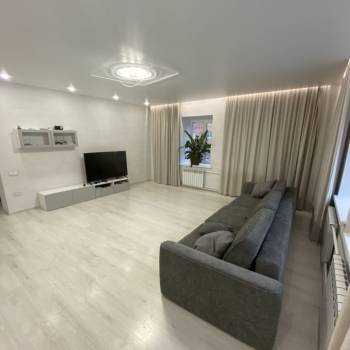 Продается 3-х комнатная квартира, 126 м²
