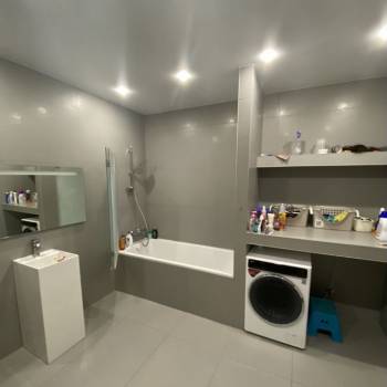 Продается 3-х комнатная квартира, 126 м²