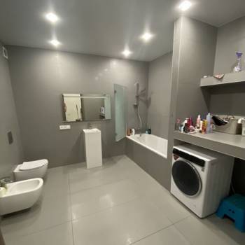Продается 3-х комнатная квартира, 126 м²