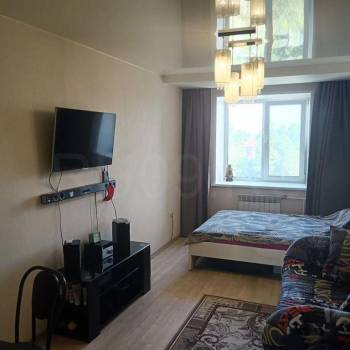 Продается 1-комнатная квартира, 36 м²