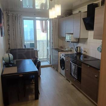 Продается 1-комнатная квартира, 36 м²