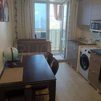 Продается 1-комнатная квартира, 36 м²