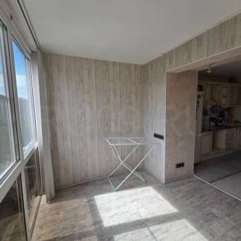 Продается 1-комнатная квартира, 45 м²