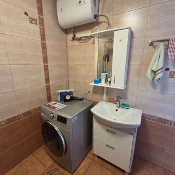 Продается 1-комнатная квартира, 45 м²