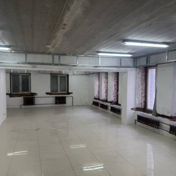 Сдается Нежилое помещение, 84 м²