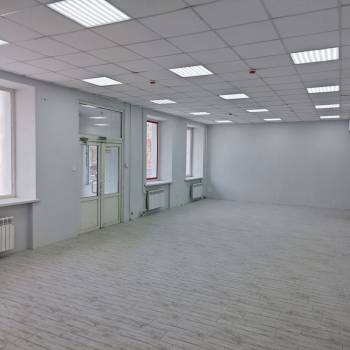 Сдается Нежилое помещение, 131,5 м²