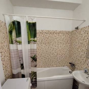Сдается 2-х комнатная квартира, 55 м²