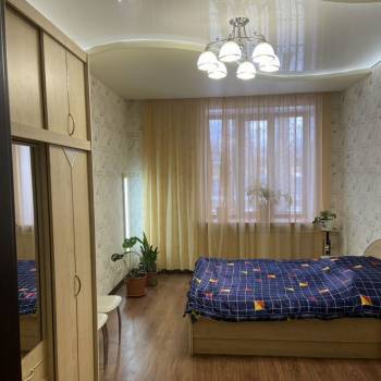 Продается Многокомнатная квартира, 174,8 м²