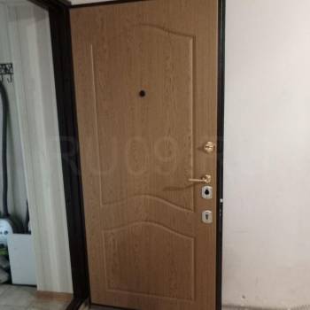 Продается 1-комнатная квартира, 32 м²