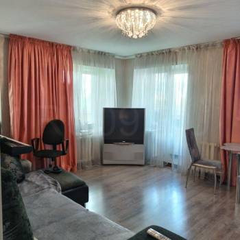 Продается 1-комнатная квартира, 32 м²