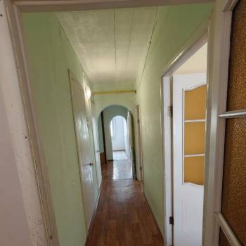 Продается Многокомнатная квартира, 70 м²