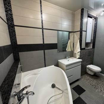 Сдается Многокомнатная квартира, 63,3 м²
