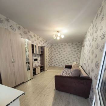 Сдается 1-комнатная квартира, 35 м²