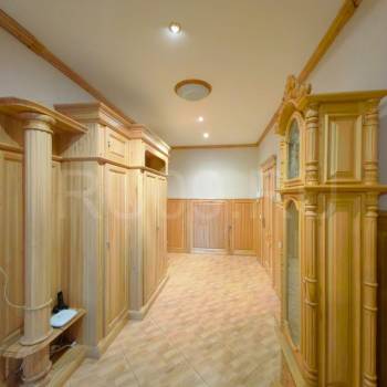 Продается Многокомнатная квартира, 157 м²