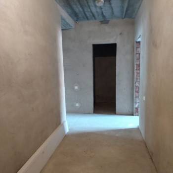 Продается 1-комнатная квартира, 42 м²