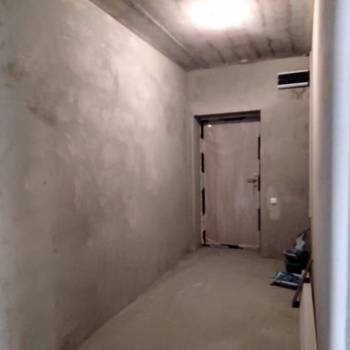 Продается 1-комнатная квартира, 42 м²