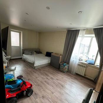 Продается 1-комнатная квартира, 36 м²