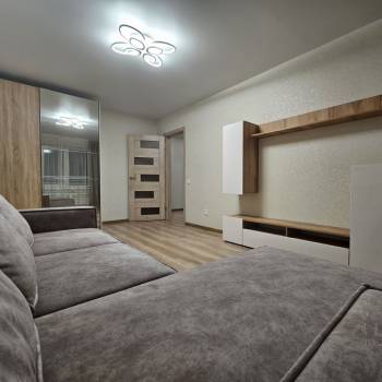 Продается 3-х комнатная квартира, 60 м²