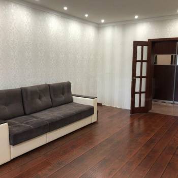 Сдается Многокомнатная квартира, 84 м²
