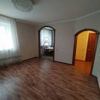Продается 3-х комнатная квартира, 82 м²