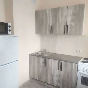 Сдается 1-комнатная квартира, 35 м²