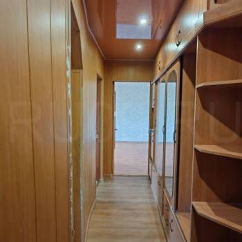 Продается 3-х комнатная квартира, 57 м²
