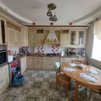 Продается Дом, 216 м²