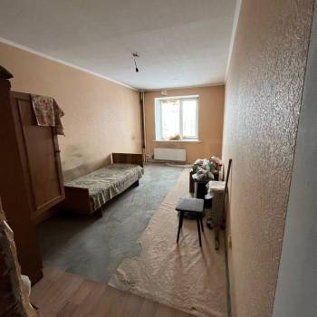 Продается 1-комнатная квартира, 37 м²