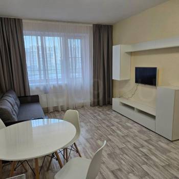 Сдается Многокомнатная квартира, 64 м²