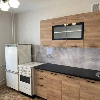 Сдается 1-комнатная квартира, 43 м²