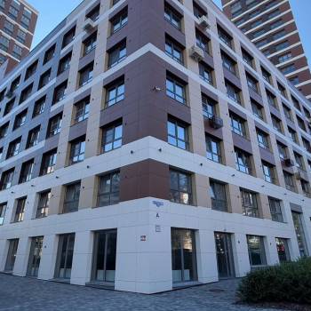 Продается Нежилое помещение, 202 м²