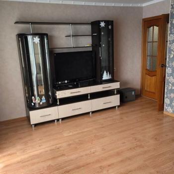 Сдается Многокомнатная квартира, 56,4 м²