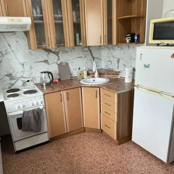 Сдается 1-комнатная квартира, 35 м²