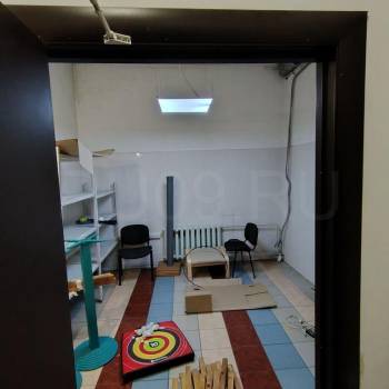 Сдается Нежилое помещение, 135 м²